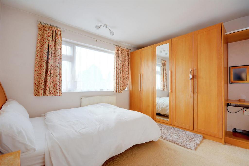Bedroom 2.jpeg