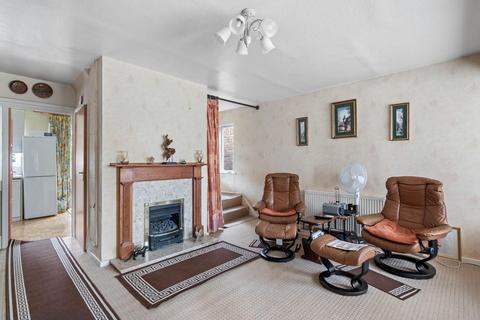 27 Hinton Avenue, Alvechurch, Birmingham, B48 7LZ