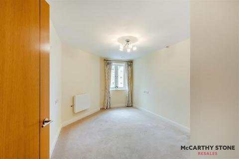 1 bedroom apartment for sale, Chesterton Court, Railway Road, Ilkley