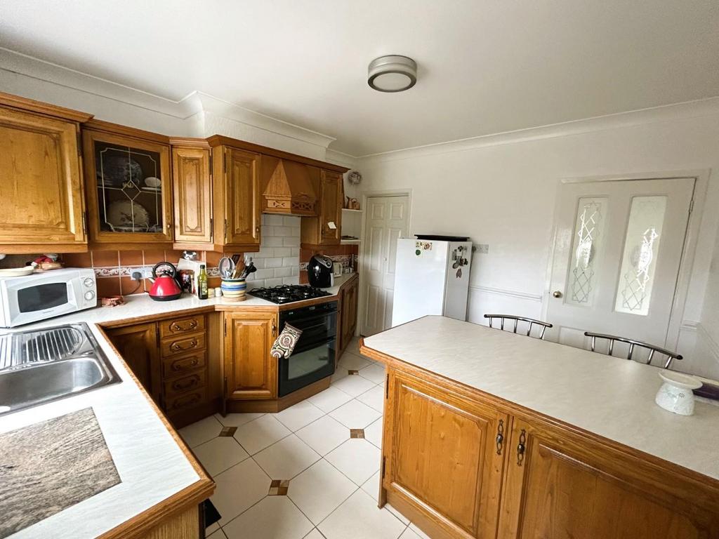 Valley Road, Swinton, Mexborough 2 bed house for sale £135,000