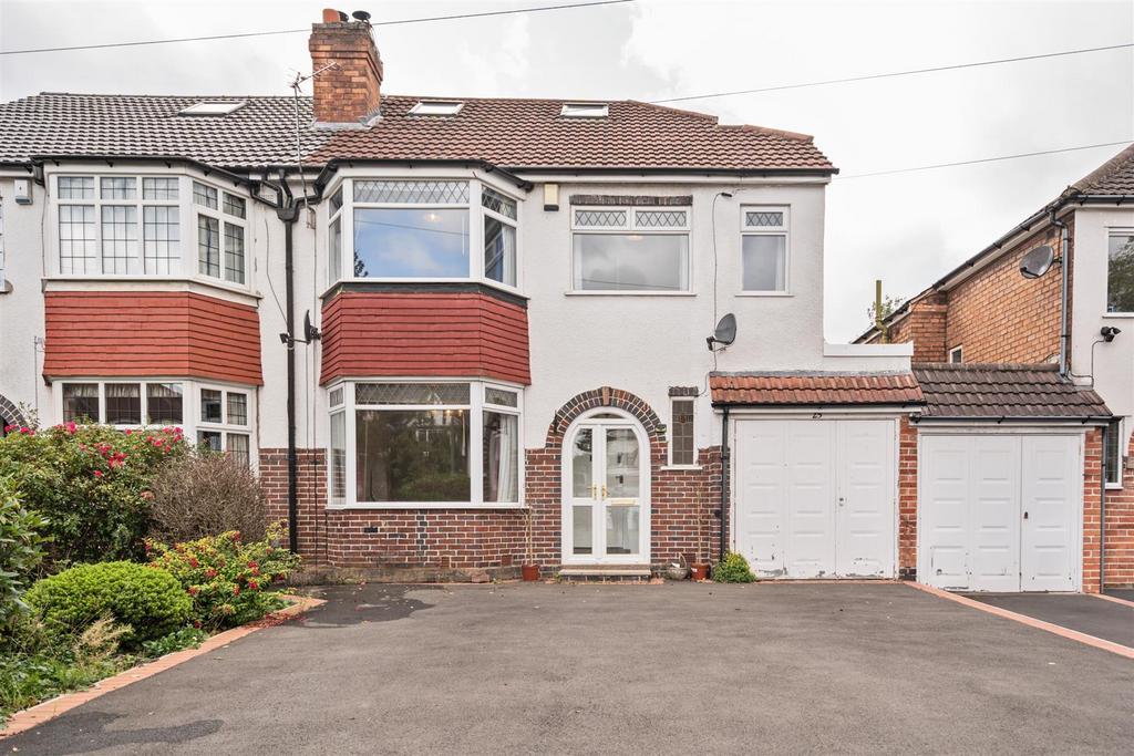 Bourton Road, Solihull 4 bed semidetached house £1,850 pcm (£427 pw)