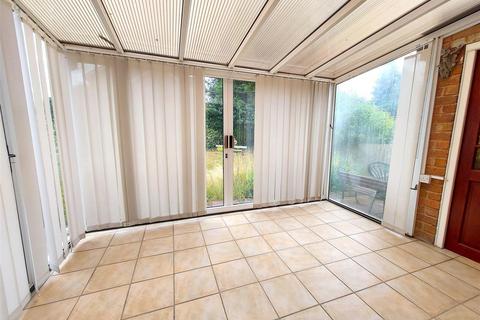 2 Brocket Close, Stourport-on-severn, DY13 8PP