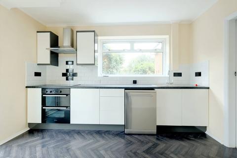 4 Tylers Close, Chelmsford, CM2 9DY