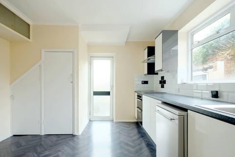 4 Tylers Close, Chelmsford, CM2 9DY