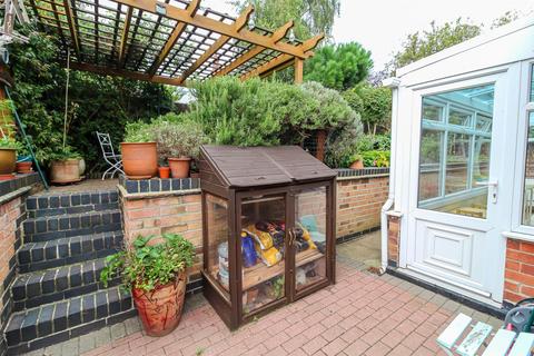 93 Hilton Road, Nottingham, NG3 6AQ