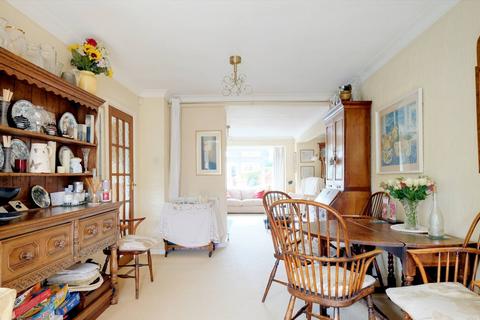 6 Buckleys, Chelmsford, CM2 7DY