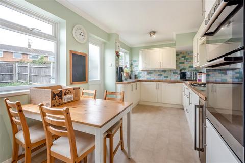3 bedroom terraced house for sale - Falcon Green, Larkfield, Aylesford