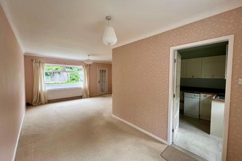 3 bedroom terraced house for sale, Willaston Close, Chorlton