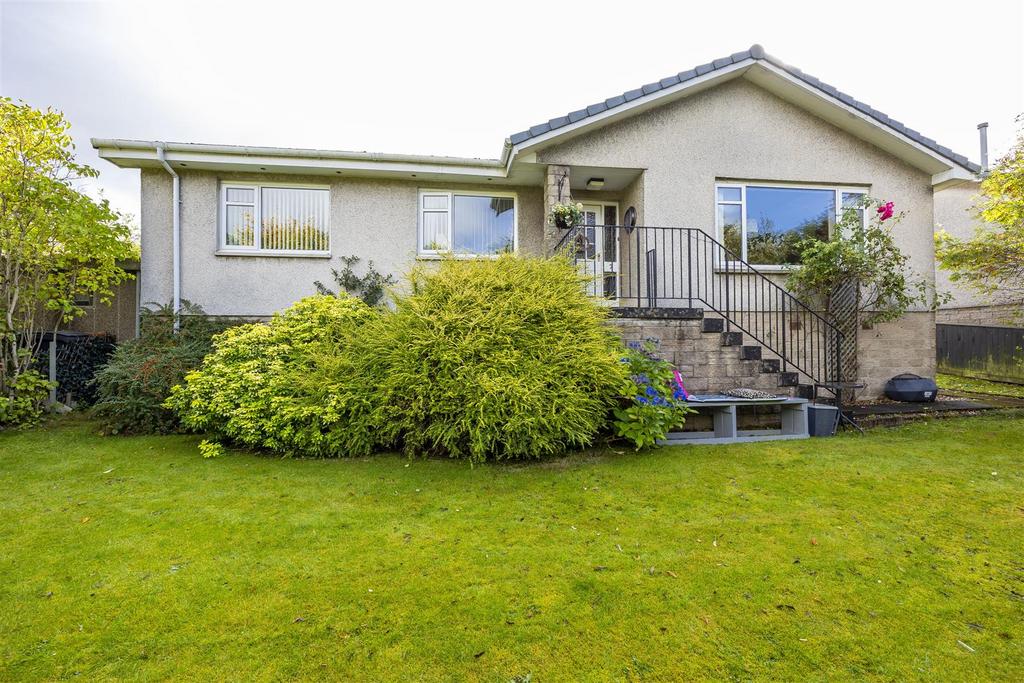 Ailsa Drive, Kirkintilloch, Glasgow 3 bed detached house £344,995