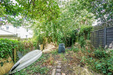 6 bedroom terraced house for sale, Emmanuel Road, Hastings