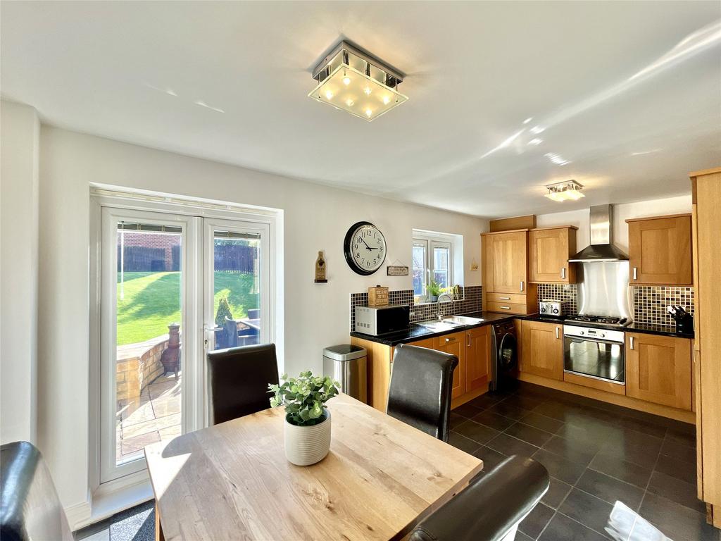Dining Kitchen