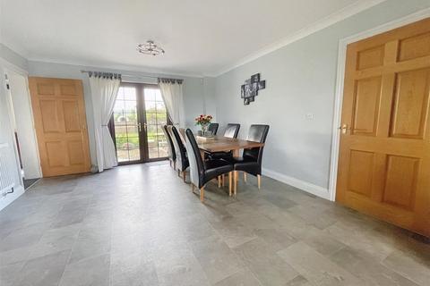Hendre Hermon, Cynwyl Elfed, Carmarthen, SA33 6SR
