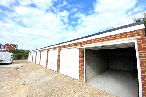 Garage to rent, Meadowside, Angmering, West