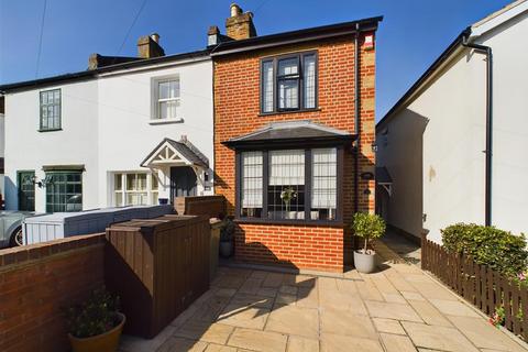 36 Dennis Road, East Molesey, KT8 9ED