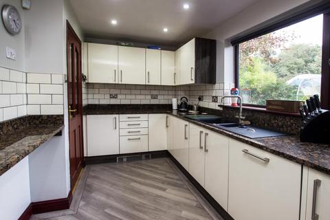 14 Knowlesly Meadows, Darwen, BB3 2UP