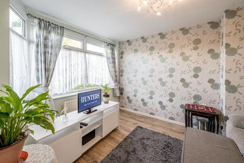 Debron Smithy Lane, Brierley Hill, DY5 4TN