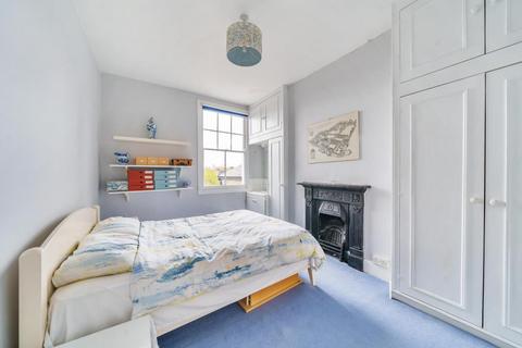 8 Radnor Road, London, NW6 6TT