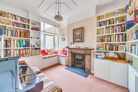 8 Radnor Road, London, NW6 6TT