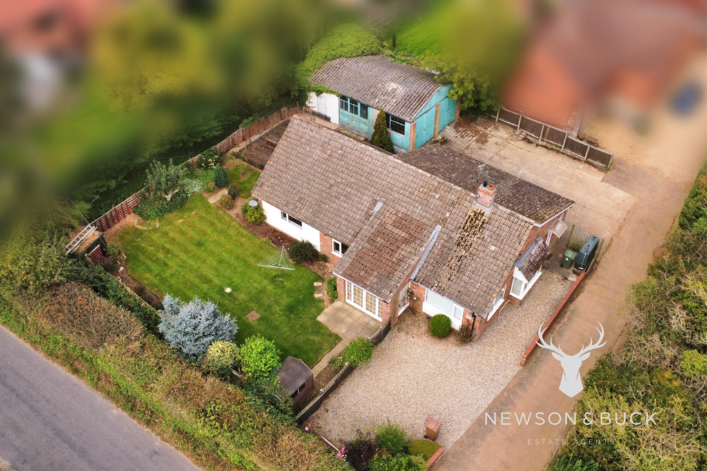 Newton Road, King's Lynn PE32 4 bed detached bungalow for sale £300,000