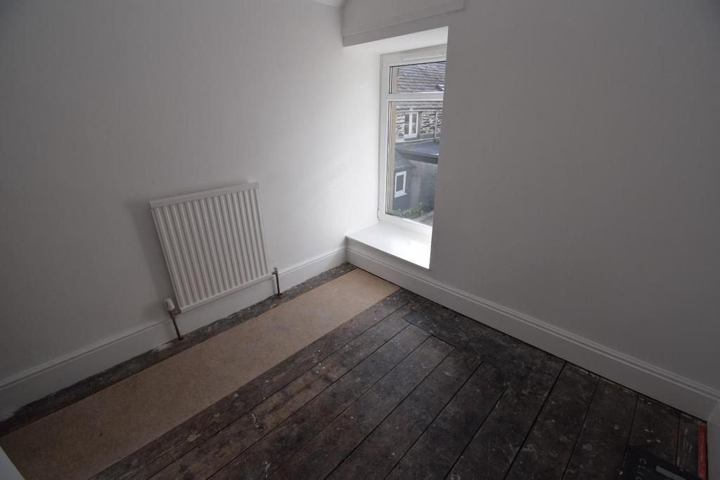 Bedroom 3.JPG