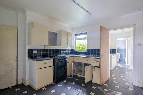 28 Whitehall Road, Retford, DN22 6HX
