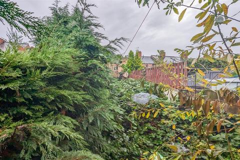 28 Whitehall Road, Retford, DN22 6HX
