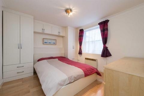 1 bedroom flat for sale, Orsett Terrace, Bayswater, London