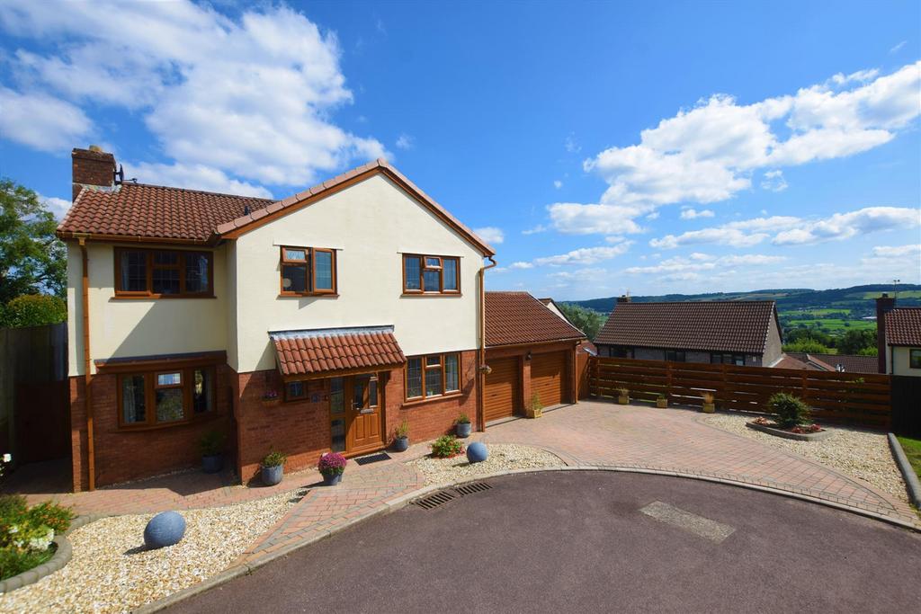 The Downs, Portishead. 4 bed detached house for sale £575,000