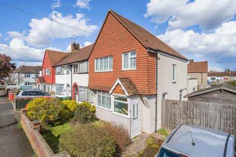 54 Limes Avenue, Carshalton, SM5 2AF
