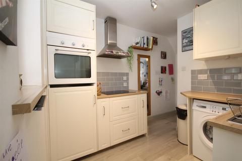 181 Buckhurst Avenue, Carshalton, SM5 1PD