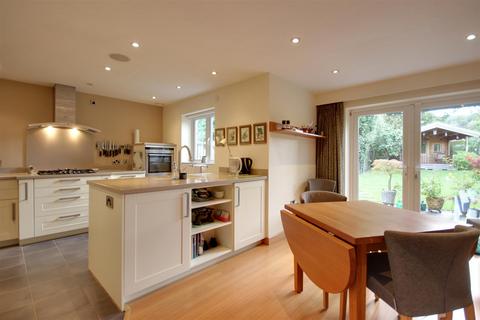 48 Beverley Road, South Cave, Brough, HU15 2BB