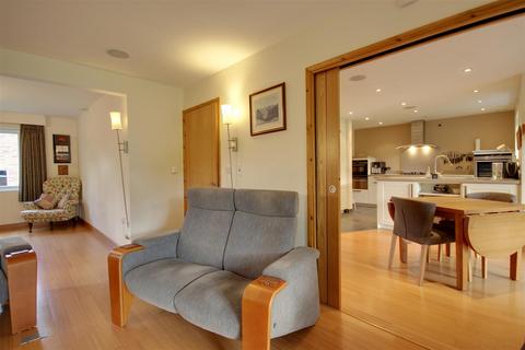 48 Beverley Road, South Cave, Brough, HU15 2BB