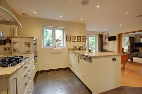48 Beverley Road, South Cave, Brough, HU15 2BB