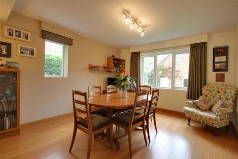 48 Beverley Road, South Cave, Brough, HU15 2BB