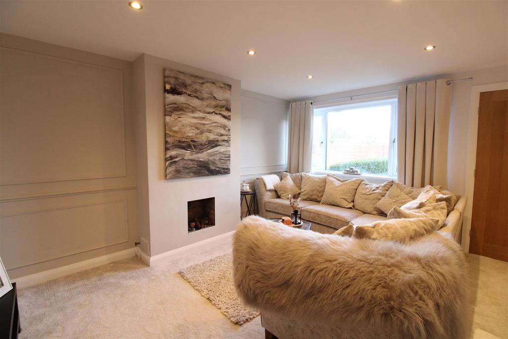 Kingsway, Darlington 3 bed semidetached house for sale £165,000