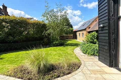 5 bedroom barn conversion for sale, Downhall Road, Matching Green, Harlow, CM17