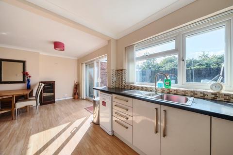 28 Cottenham Close, East Malling, West Malling, ME19 6BZ