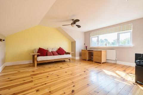 28 Cottenham Close, East Malling, West Malling, ME19 6BZ