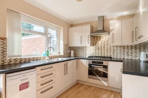 28 Cottenham Close, East Malling, West Malling, ME19 6BZ