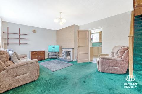 63 Tufter Road, Chigwell, IG7 4EB