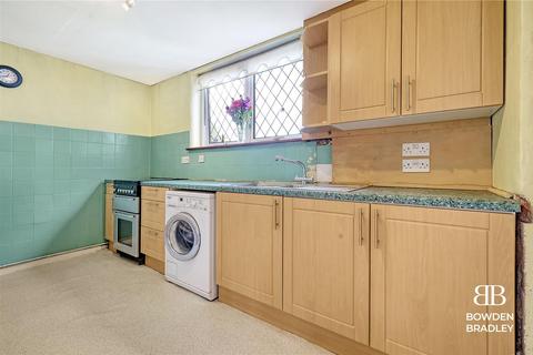 63 Tufter Road, Chigwell, IG7 4EB
