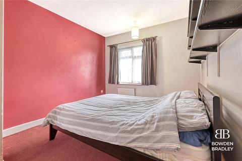 63 Tufter Road, Chigwell, IG7 4EB