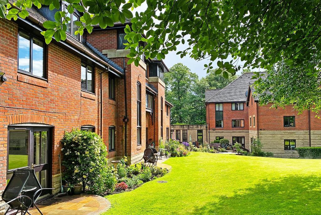 Ashley Road, Altrincham 1 bed retirement property for sale £139,950