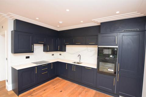 2 bedroom apartment for sale, St. James's Road, Hampton Hill