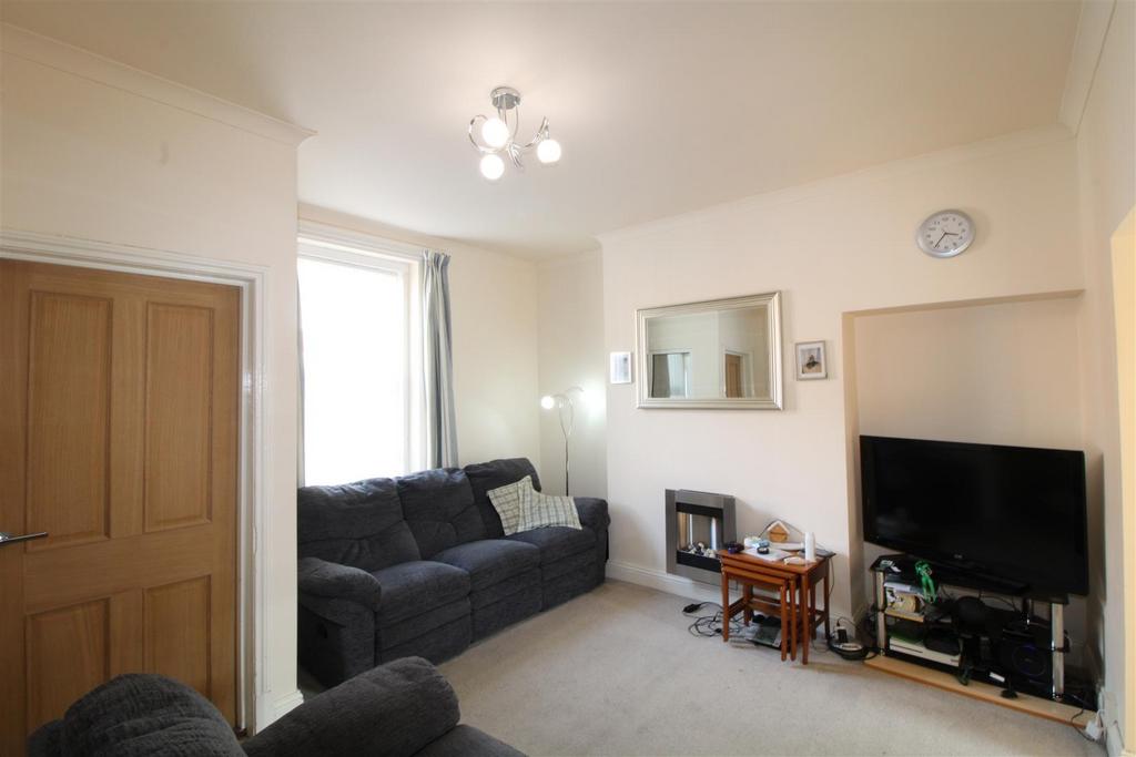 Cleghorn Street, Heaton, Newcastle Upon Tyne 3 bed terraced house for
