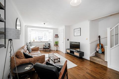 140 Elmcroft Avenue, London, E11 2DB