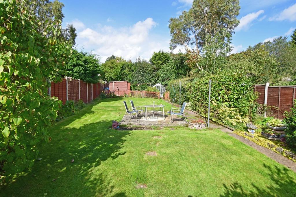 75 Redditch Road, garden a.jpg