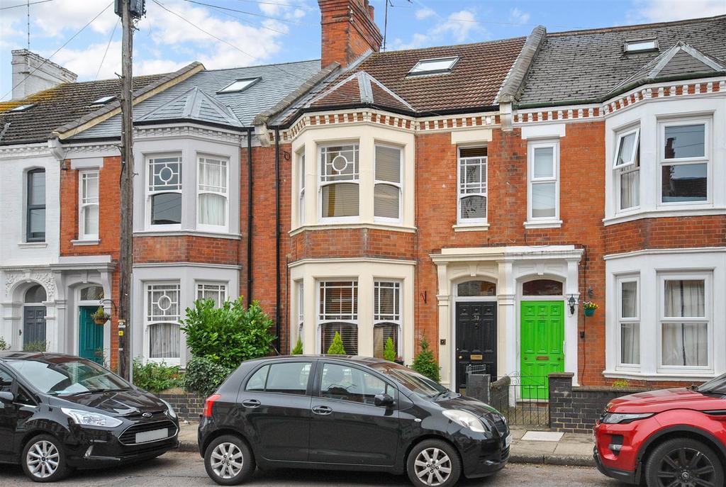 Holly Road, Northampton 5 bed terraced house for sale £387,500