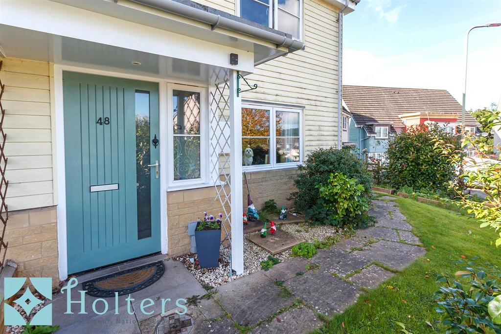 Rocks Green Crescent, Rock Green, Ludlow 3 bed semidetached house for