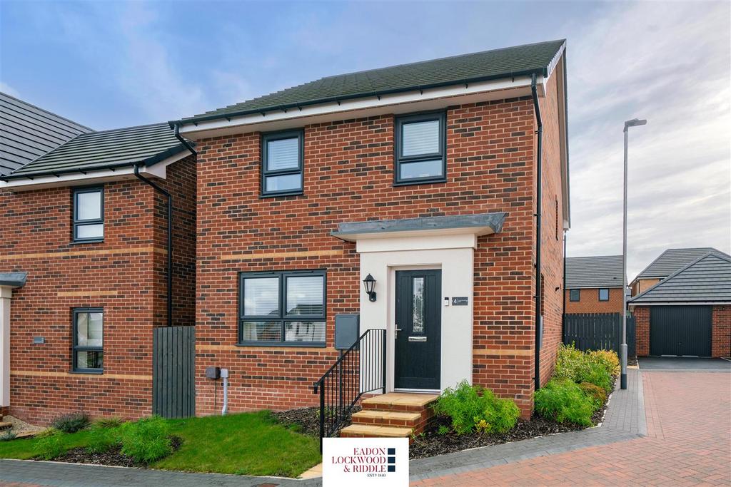 Woodhouse view, Waverley, Rotherham 4 bed detached house for sale £
